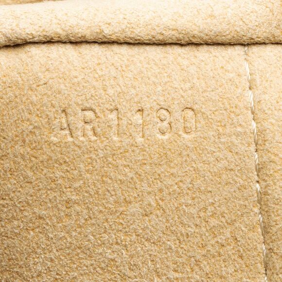 Louis Vuitton Monogram Canvas Artsy MM Shoulder Bag - Picture 6 of 15